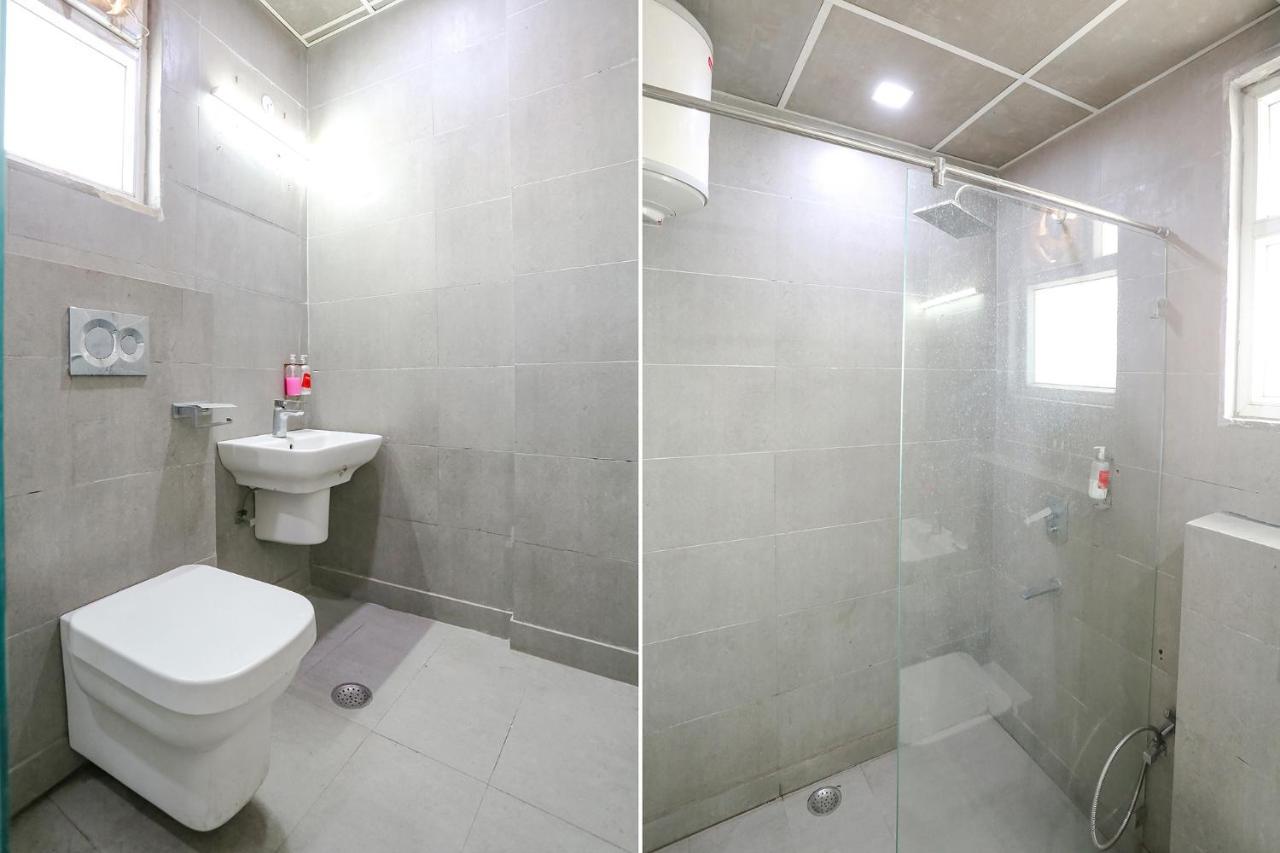 Fabhotel Vat - Meera Bagh Dillí Exteriér fotografie