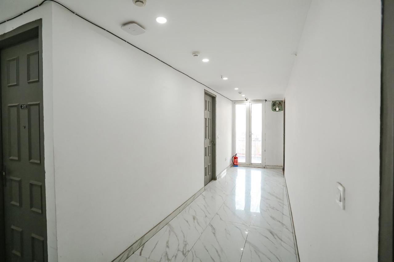 Fabhotel Vat - Meera Bagh Dillí Exteriér fotografie